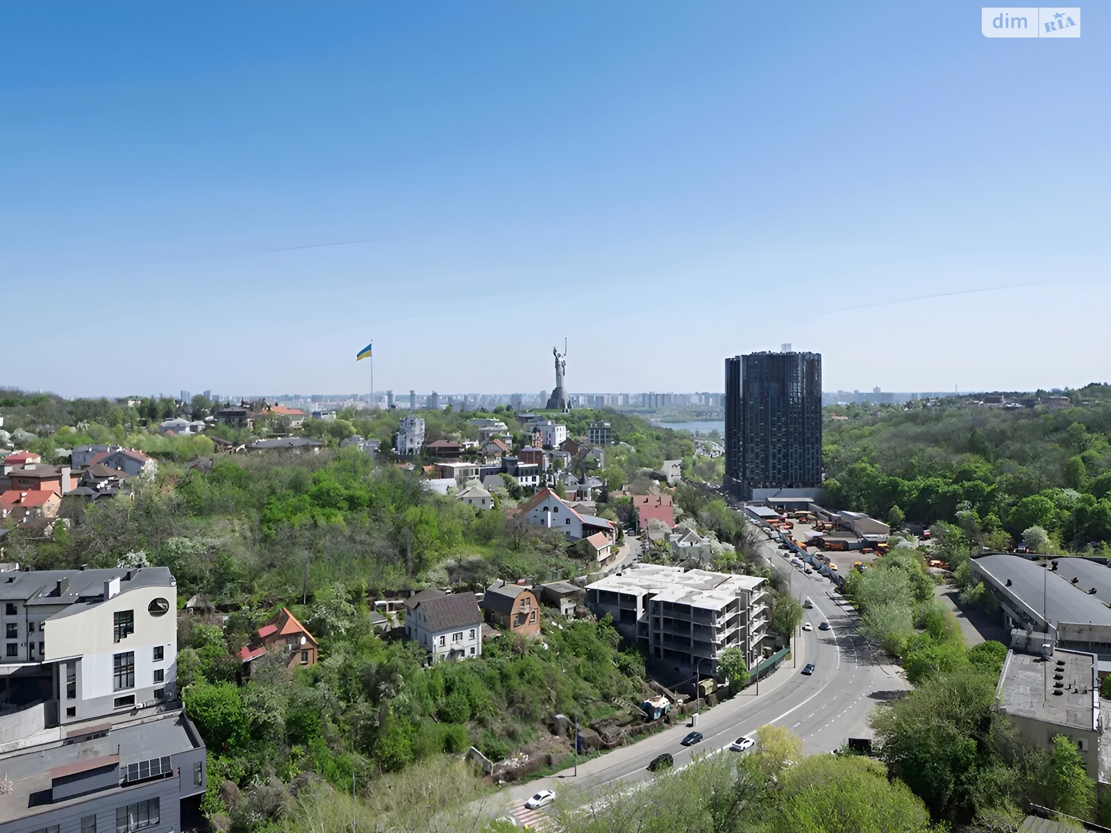 Продажа трехкомнатной квартиры в Киеве, на ул. Старонаводницкая 8А, район Печерск фото 1 Продажа трехкомнатной квартиры в Киеве, на ул. Старонаводницкая 8А, район Печерск фото 1