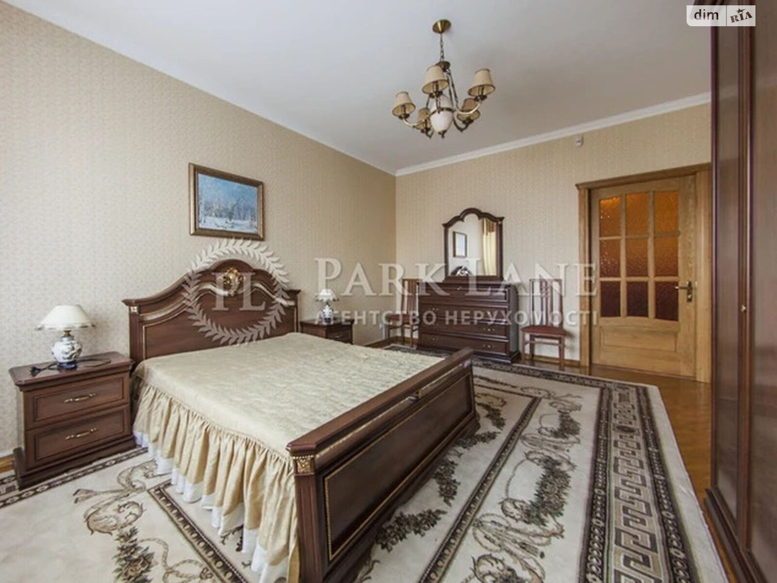 Продажа четырехкомнатной квартиры в Киеве, на ул. Старонаводницкая 13А, район Печерск фото 1 Продажа четырехкомнатной квартиры в Киеве, на ул. Старонаводницкая 13А, район Печерск фото 1