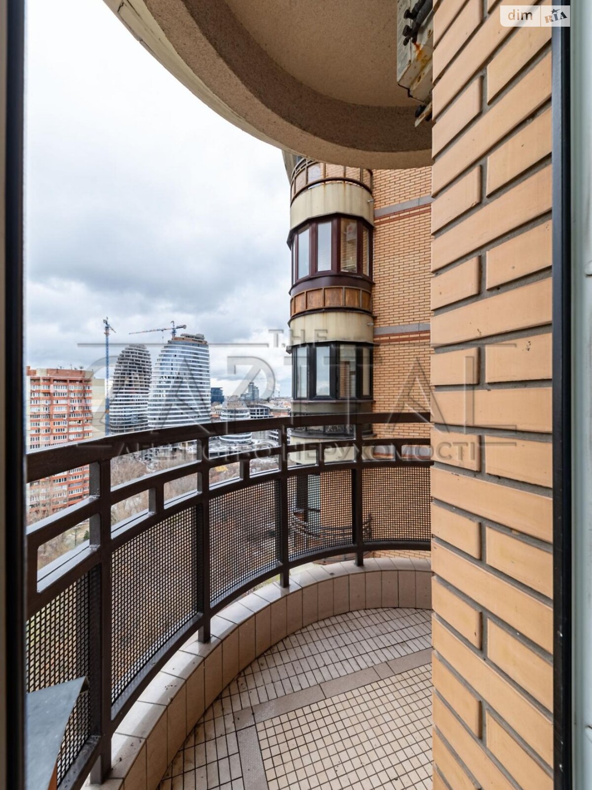 Продажа двухкомнатной квартиры в Киеве, на ул. Старонаводницкая 6Б, район Печерск фото 1 Продажа двухкомнатной квартиры в Киеве, на ул. Старонаводницкая 6Б, район Печерск фото 1