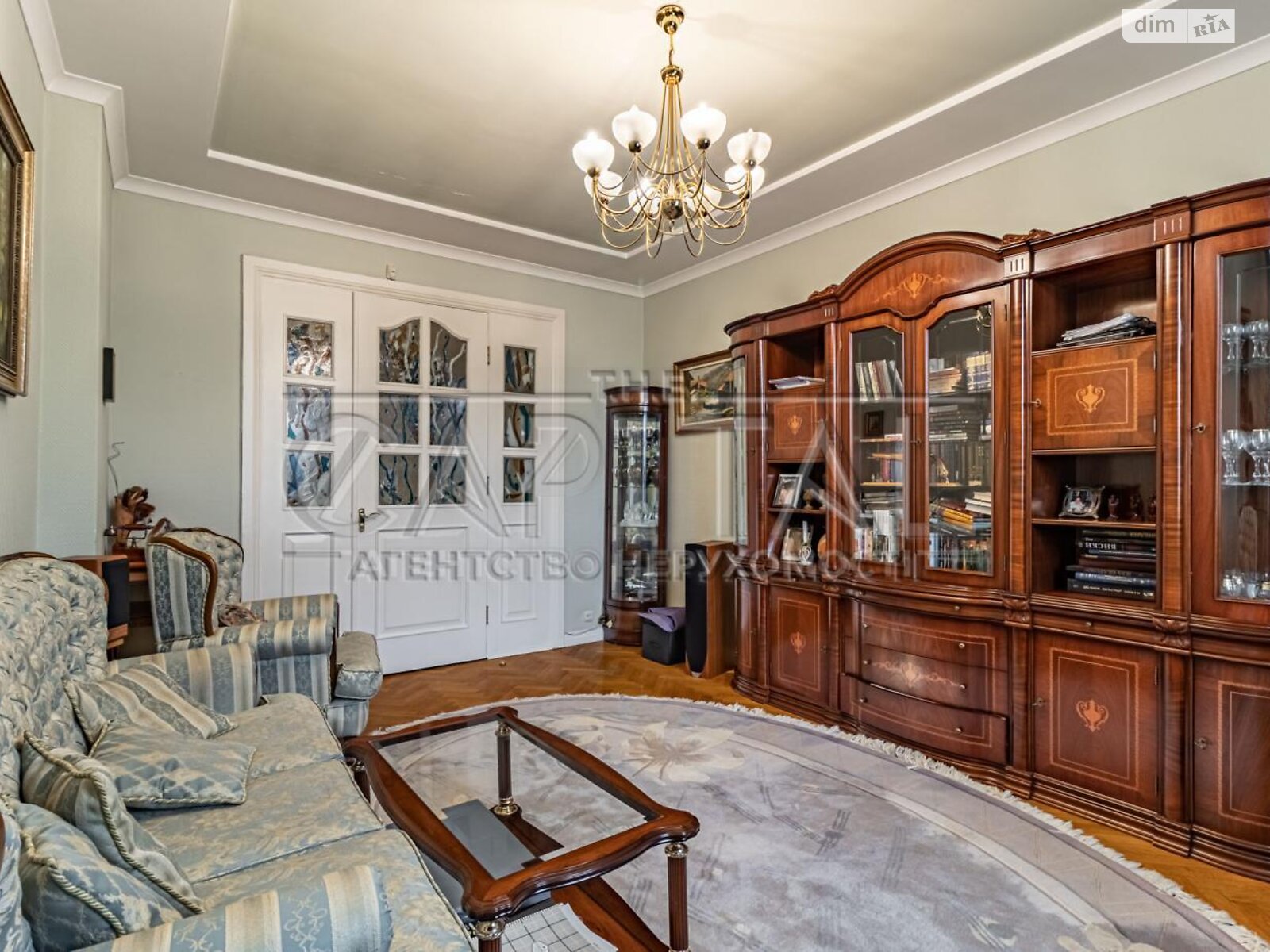 Продажа трехкомнатной квартиры в Киеве, на ул. Цитадельная 6, район Печерск фото 1 Продажа трехкомнатной квартиры в Киеве, на ул. Цитадельная 6, район Печерск фото 1