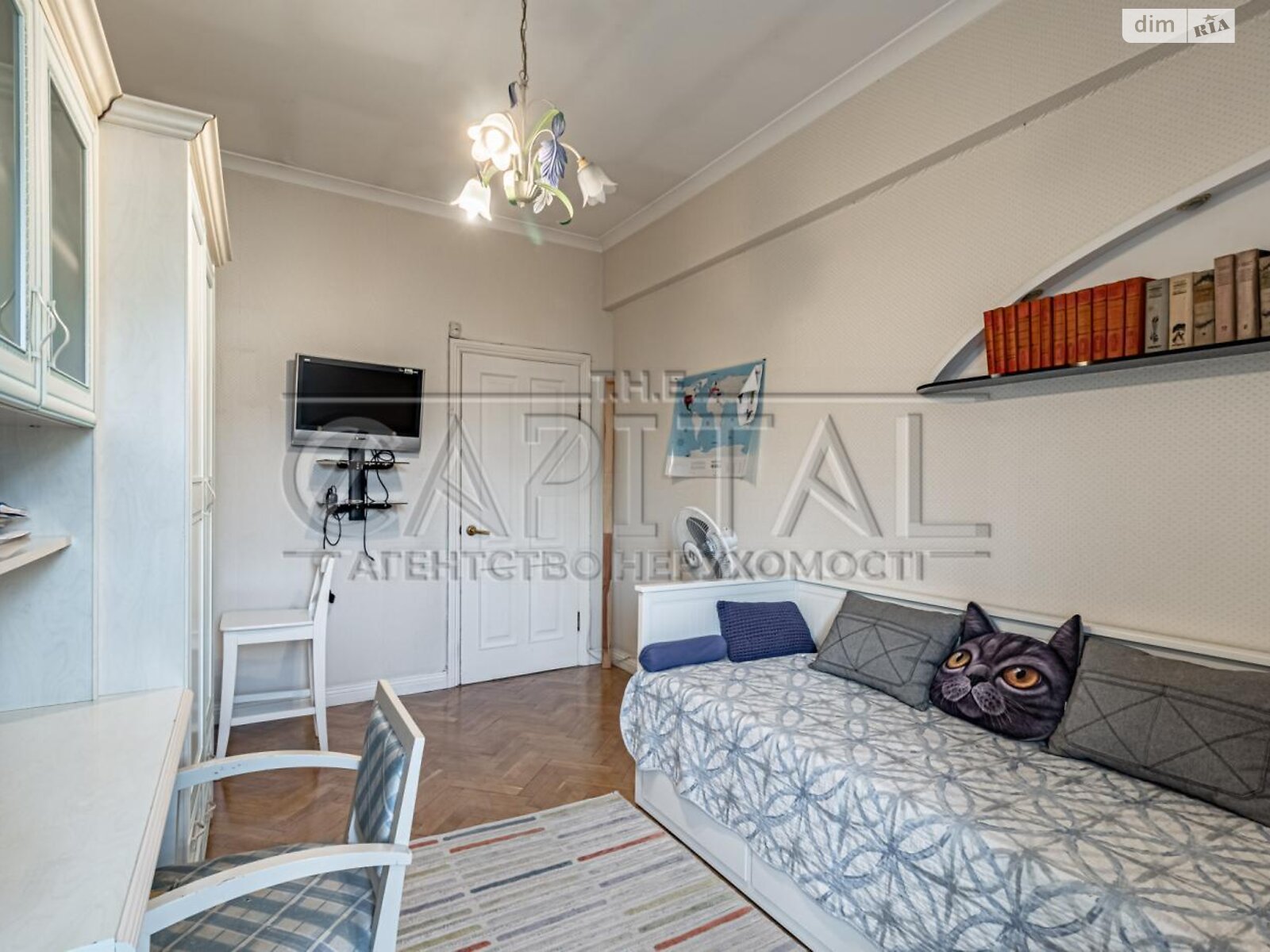 Продажа трехкомнатной квартиры в Киеве, на ул. Цитадельная 6, район Печерск фото 1 Продажа трехкомнатной квартиры в Киеве, на ул. Цитадельная 6, район Печерск фото 1