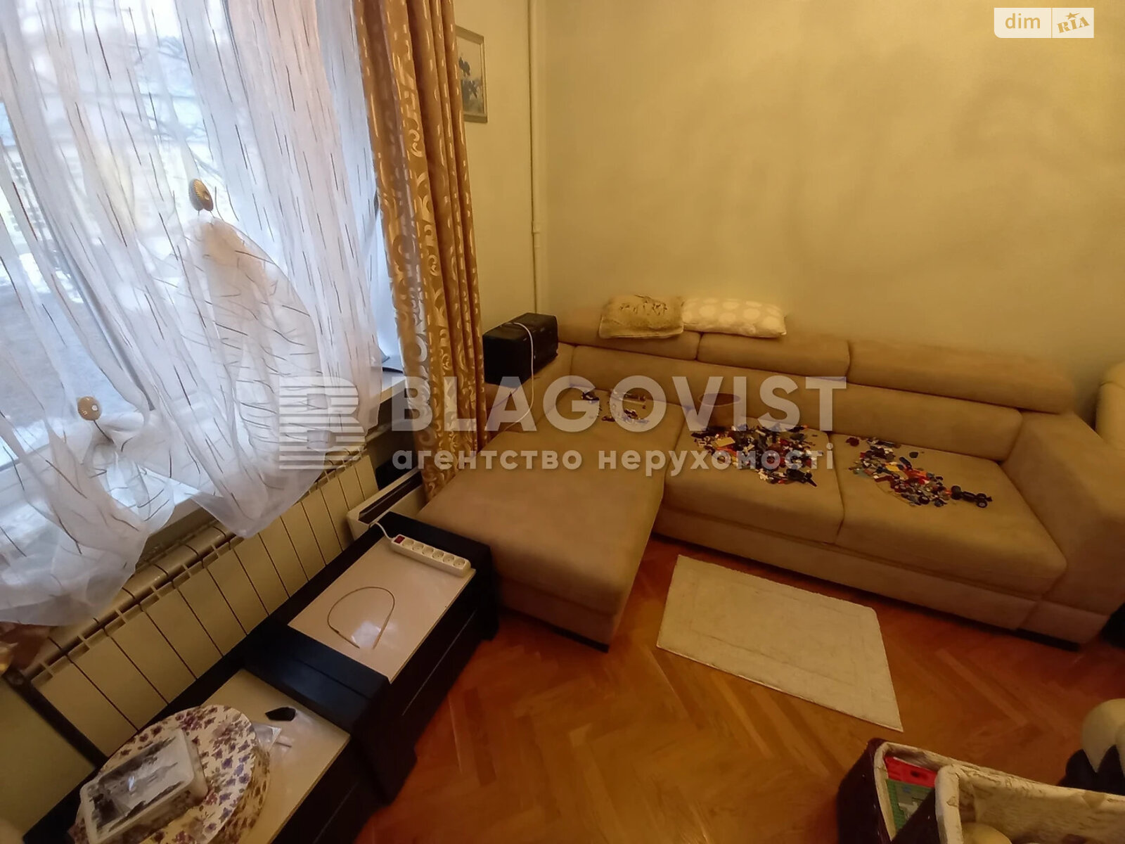 Продаж трикімнатної квартири в Києві, на вул. Цитадельна 6/8, район Печерськ фото 1 Продаж трикімнатної квартири в Києві, на вул. Цитадельна 6/8, район Печерськ фото 1