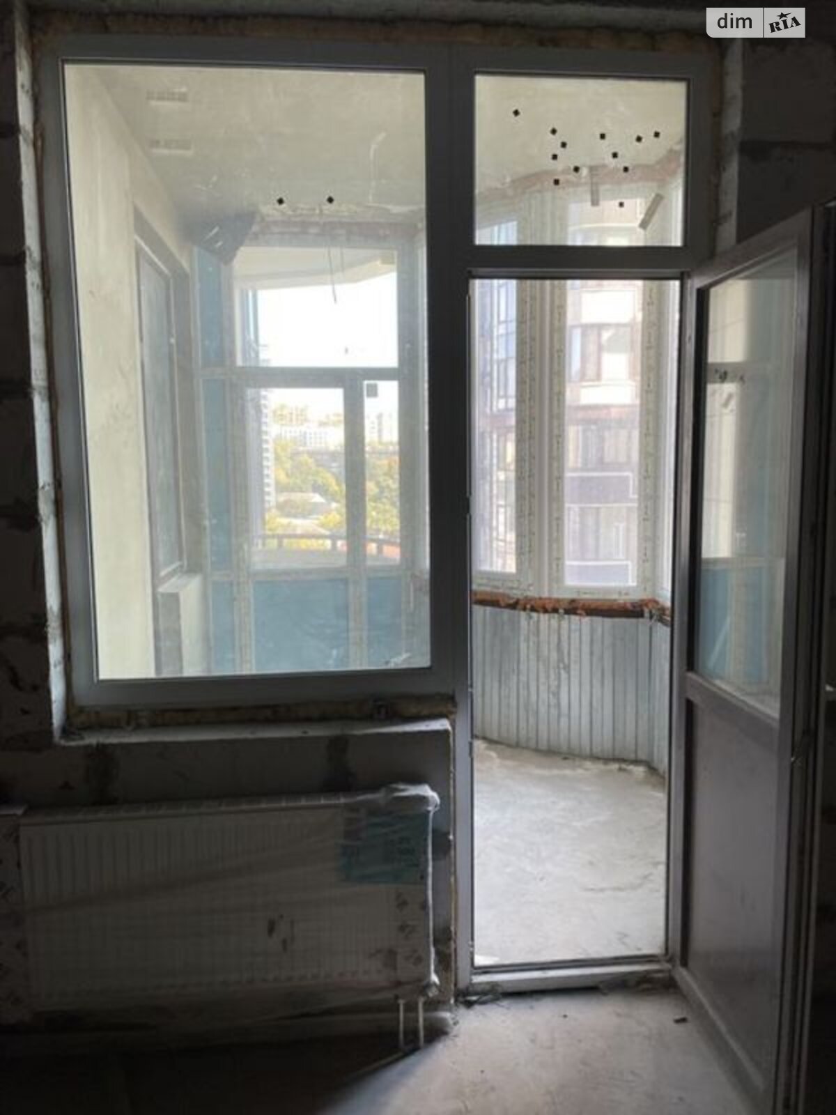 Продаж однокімнатної квартири в Києві, на вул. Василя Тютюнника 37/1, район Печерськ фото 1 Продаж однокімнатної квартири в Києві, на вул. Василя Тютюнника 37/1, район Печерськ фото 1