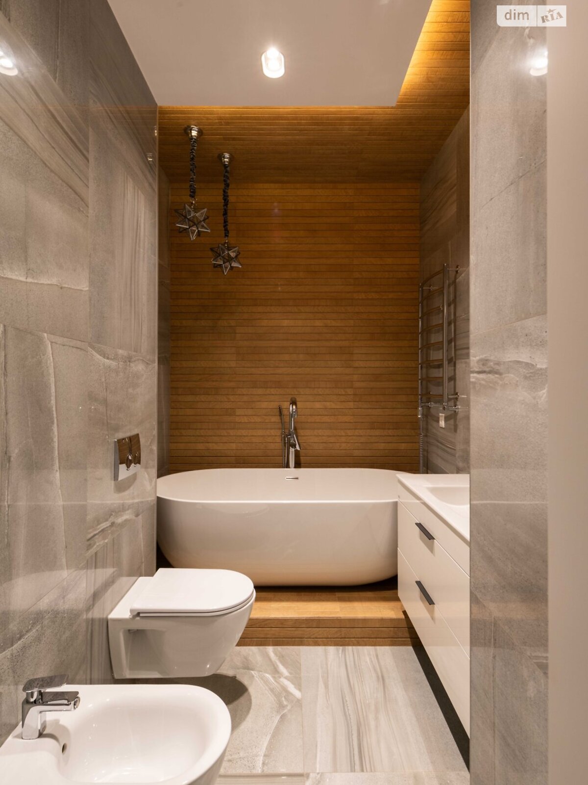 Продаж чотирикімнатної квартири в Києві, на вул. Василя Тютюнника 53, район Печерськ фото 1 Продаж чотирикімнатної квартири в Києві, на вул. Василя Тютюнника 53, район Печерськ фото 1