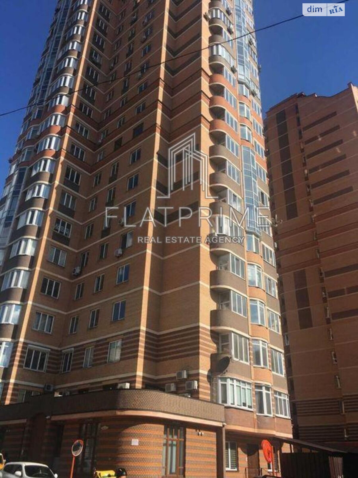 Продажа трехкомнатной квартиры в Киеве, на пер. Лабораторный 6, район Печерский фото 1