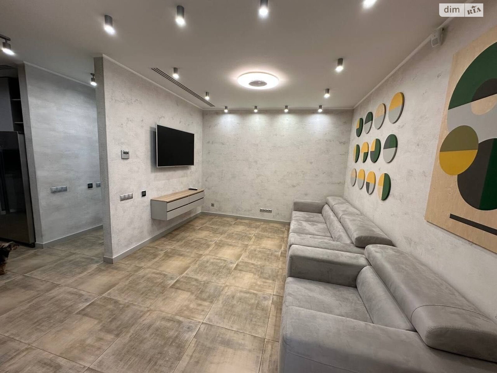 Продажа трехкомнатной квартиры в Киеве, на пер. Академика Филатова 2/1, район Печерский фото 1