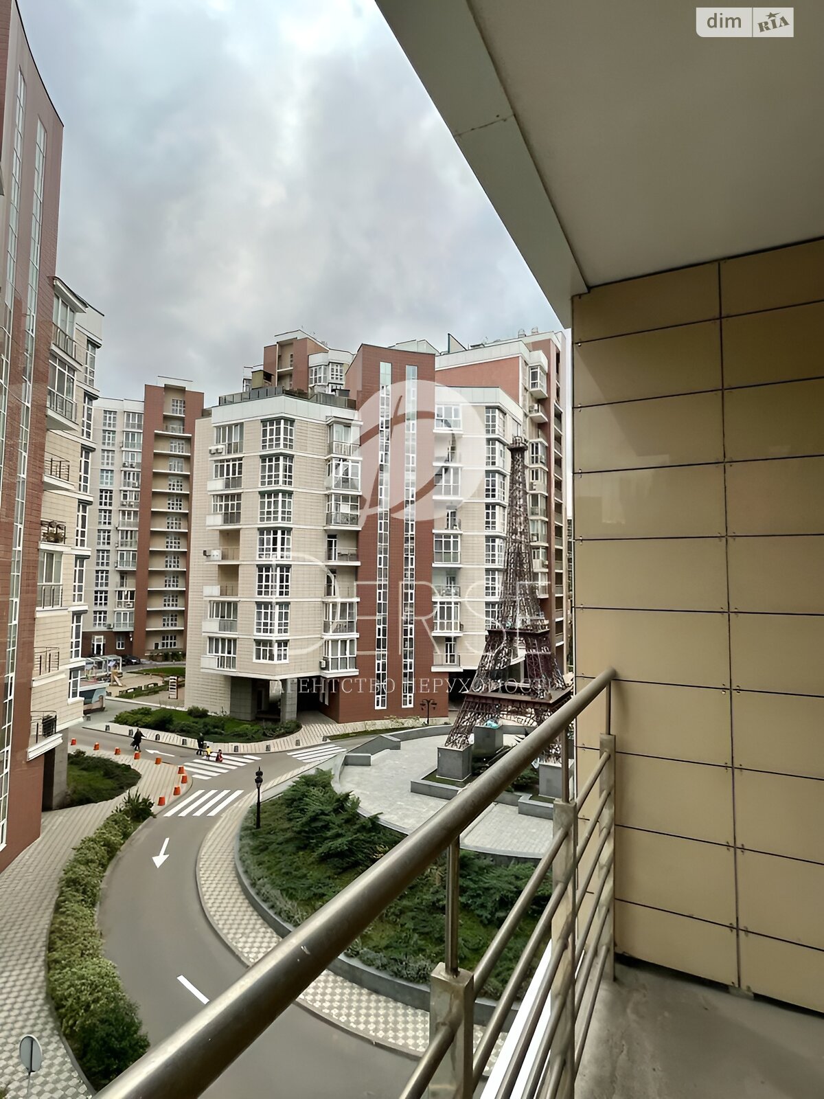 Продажа трехкомнатной квартиры в Киеве, на ул. Академика Филатова 2/1, район Печерский фото 1 Продажа трехкомнатной квартиры в Киеве, на ул. Академика Филатова 2/1, район Печерский фото 1