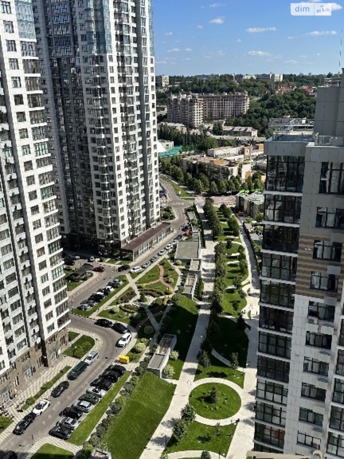 Продажа четырехкомнатной квартиры в Киеве, на ул. Андрея Верхогляда 7, район Печерский фото 1 Продажа четырехкомнатной квартиры в Киеве, на ул. Андрея Верхогляда 7, район Печерский фото 1