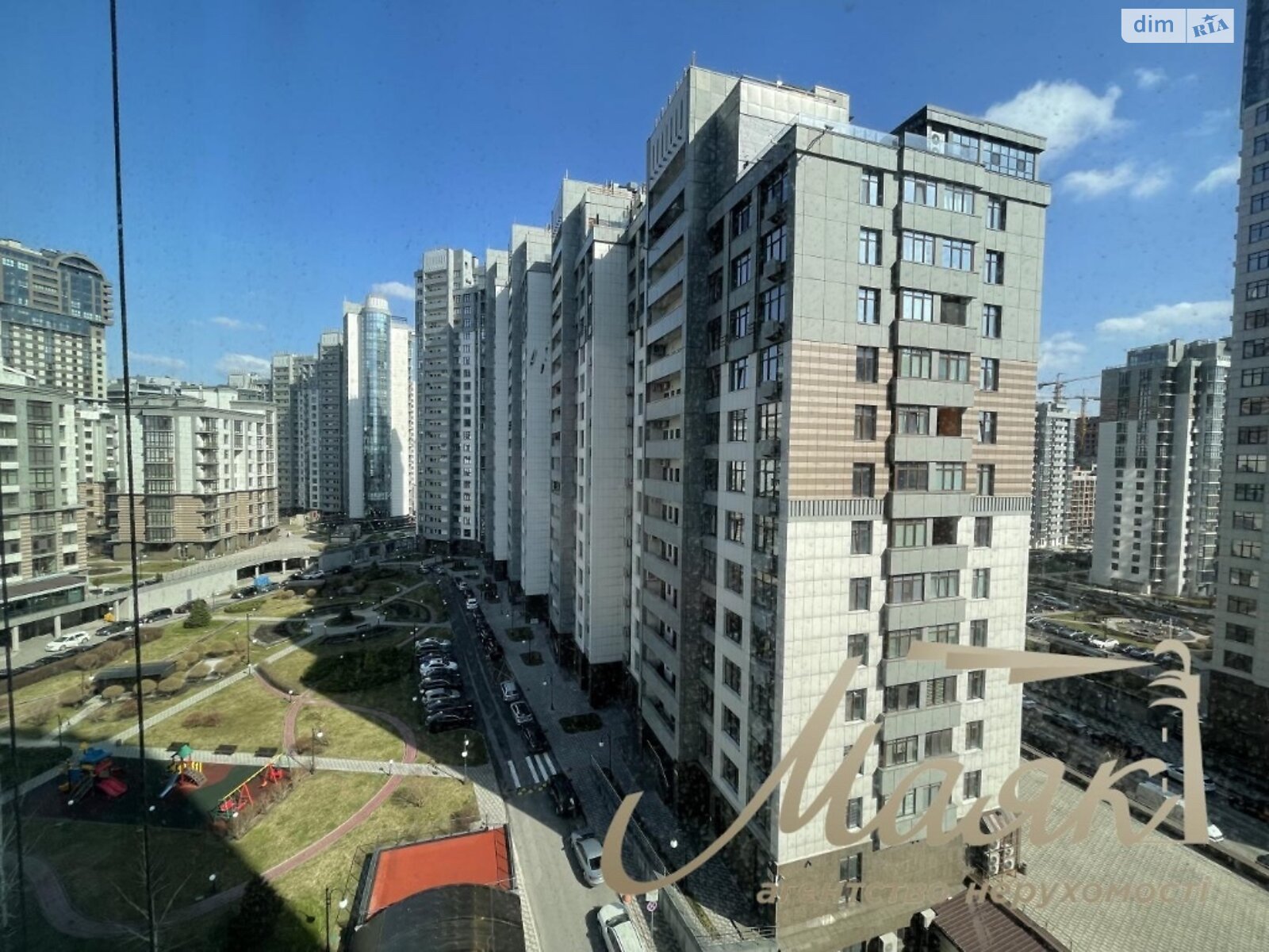 Продажа четырехкомнатной квартиры в Киеве, на ул. Андрея Верхогляда 7, район Печерский фото 1 Продажа четырехкомнатной квартиры в Киеве, на ул. Андрея Верхогляда 7, район Печерский фото 1