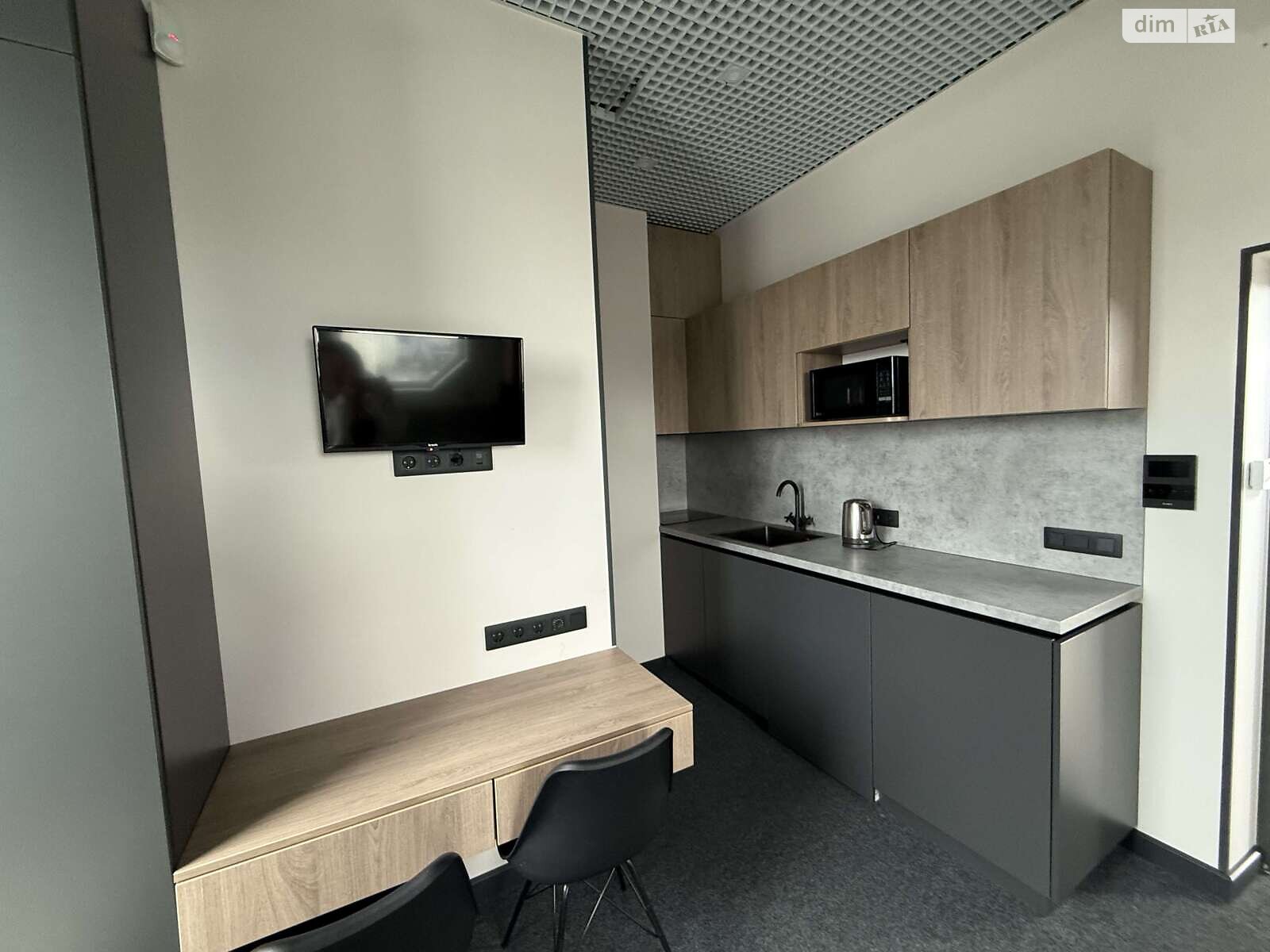 Продаж однокімнатної квартири в Києві, на вул. Андрія Верхогляда 17, район Печерський фото 1 Продаж однокімнатної квартири в Києві, на вул. Андрія Верхогляда 17, район Печерський фото 1