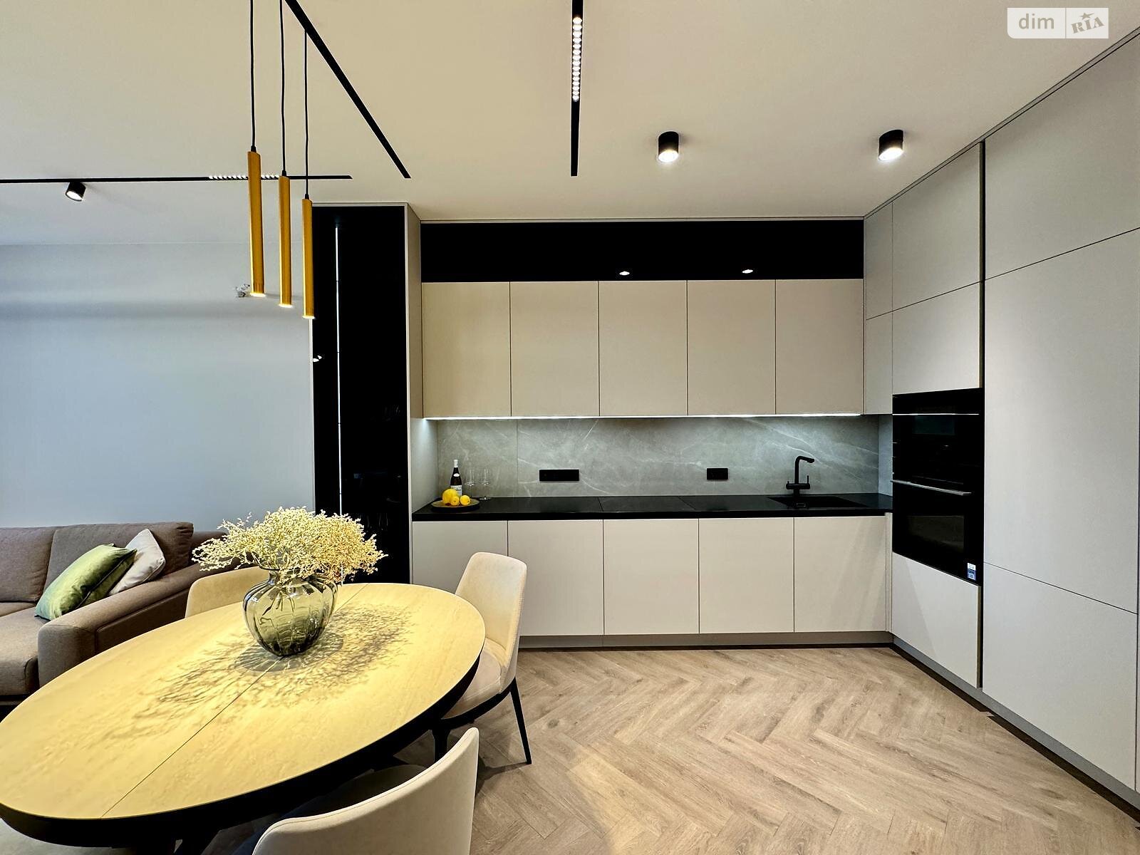 Продажа трехкомнатной квартиры в Киеве, на ул. Василия Тютюнника 39/2, район Печерский фото 1 Продажа трехкомнатной квартиры в Киеве, на ул. Василия Тютюнника 39/2, район Печерский фото 1