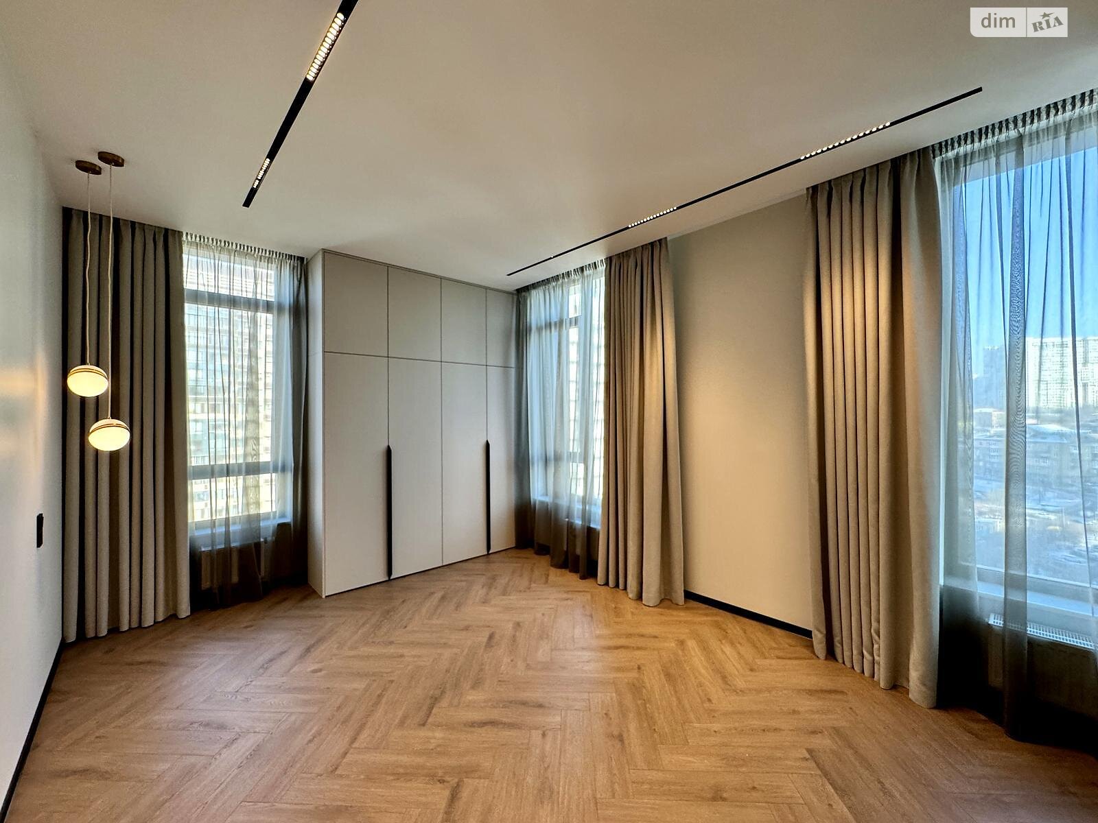 Продажа трехкомнатной квартиры в Киеве, на ул. Василия Тютюнника 39/2, район Печерский фото 1 Продажа трехкомнатной квартиры в Киеве, на ул. Василия Тютюнника 39/2, район Печерский фото 1