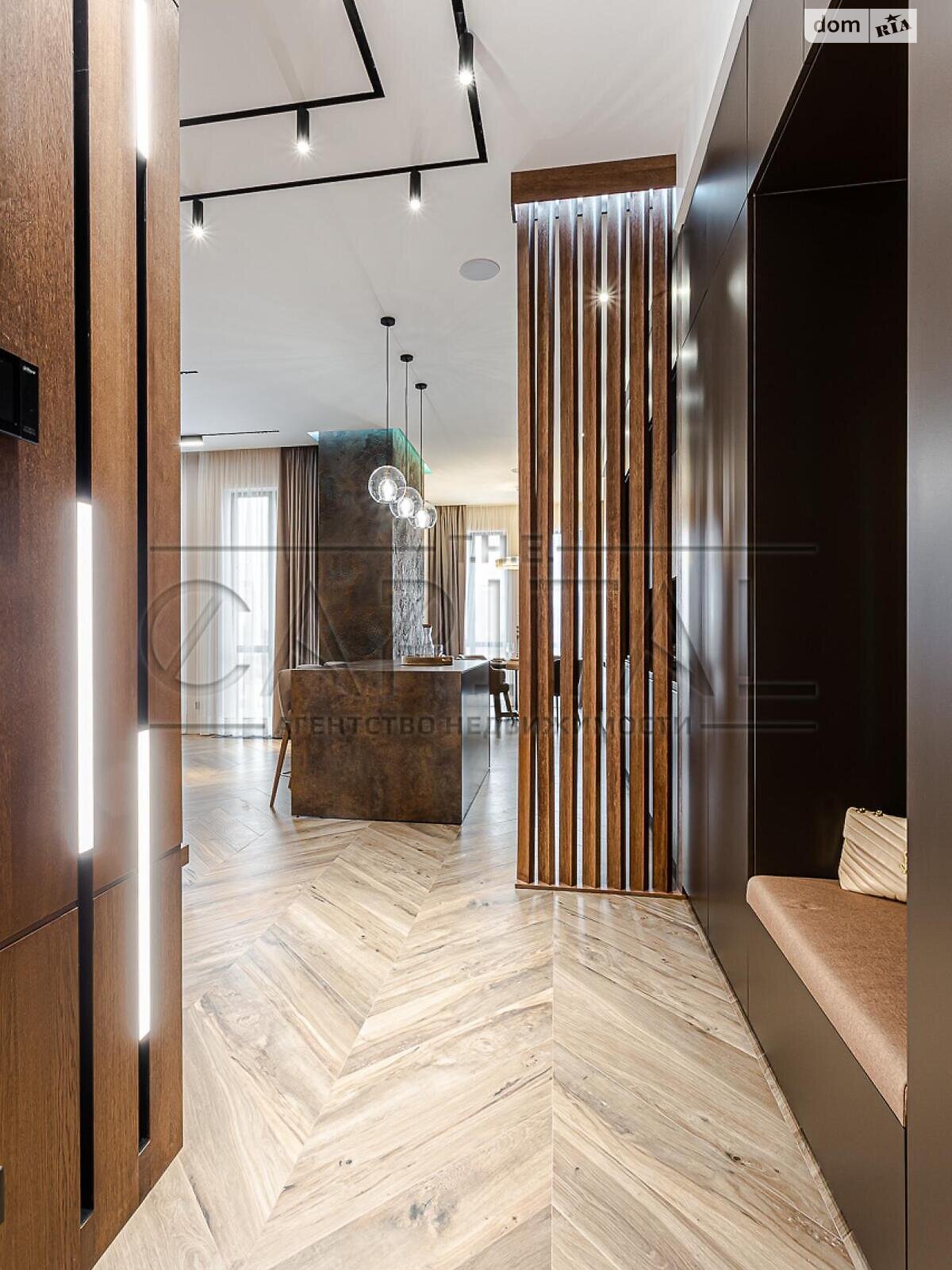 Продажа трехкомнатной квартиры в Киеве, на ул. Антоновича 44, район Печерский фото 1 Продажа трехкомнатной квартиры в Киеве, на ул. Антоновича 44, район Печерский фото 1