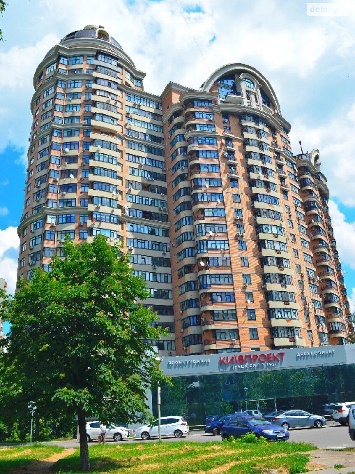 Продажа трехкомнатной квартиры в Киеве, на Старонаводницкая 6Б, район Печерский фото 1