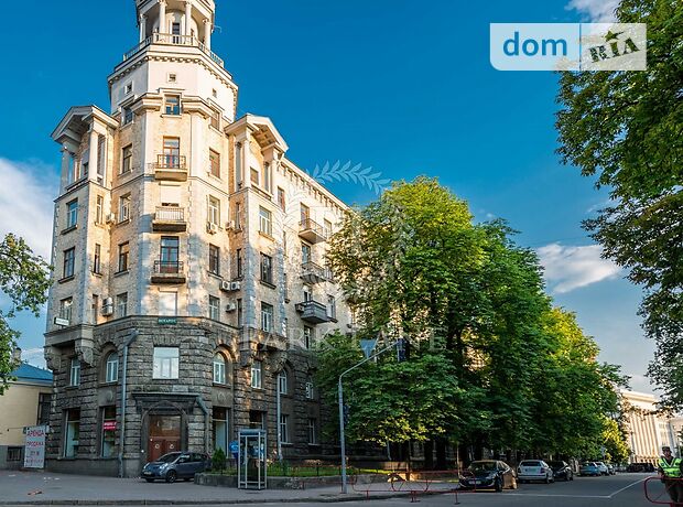 Продажа пятикомнатной квартиры в Киеве, на ул. Банковая район Печерский фото 1 Продажа пятикомнатной квартиры в Киеве, на ул. Банковая район Печерский фото 1