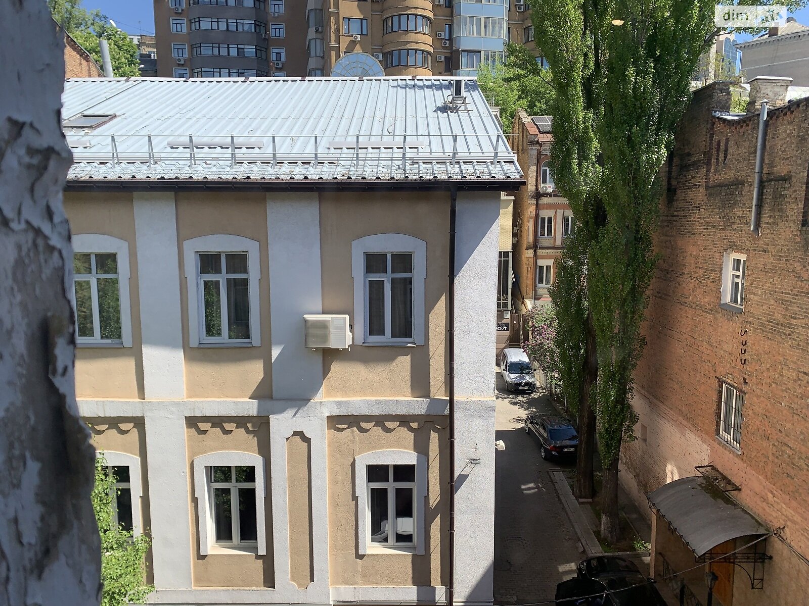 Продаж двокімнатної квартири в Києві, на вул. Басейна 7, район Печерський фото 1
