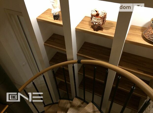 Продажа пятикомнатной квартиры в Киеве, на ул. Бастионная 12 район Печерский фото 1 Продажа пятикомнатной квартиры в Киеве, на ул. Бастионная 12 район Печерский фото 1