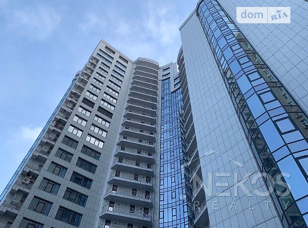 Продажа четырехкомнатной квартиры в Киеве, на ул. Бусловская, район Печерский фото 1 Продажа четырехкомнатной квартиры в Киеве, на ул. Бусловская, район Печерский фото 1