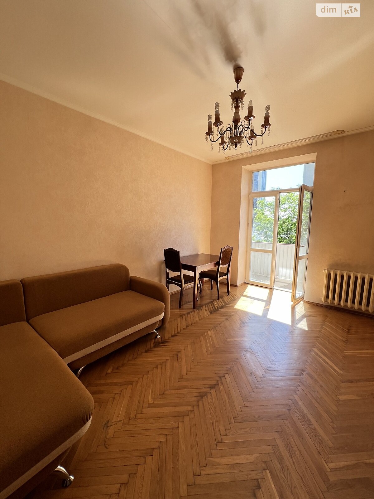 Продаж трикімнатної квартири в Києві, на вул. Велика Васильківська 132, район Печерський фото 1 Продаж трикімнатної квартири в Києві, на вул. Велика Васильківська 132, район Печерський фото 1