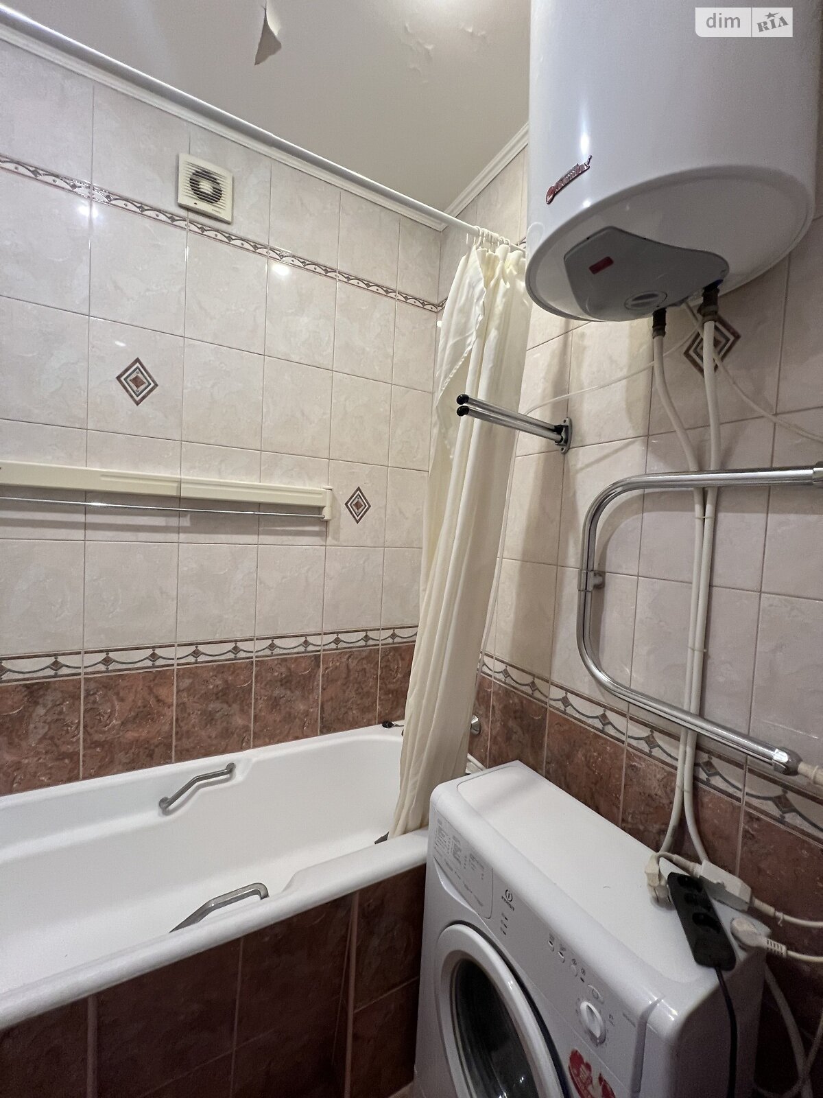 Продаж трикімнатної квартири в Києві, на вул. Велика Васильківська 132, район Печерський фото 1 Продаж трикімнатної квартири в Києві, на вул. Велика Васильківська 132, район Печерський фото 1