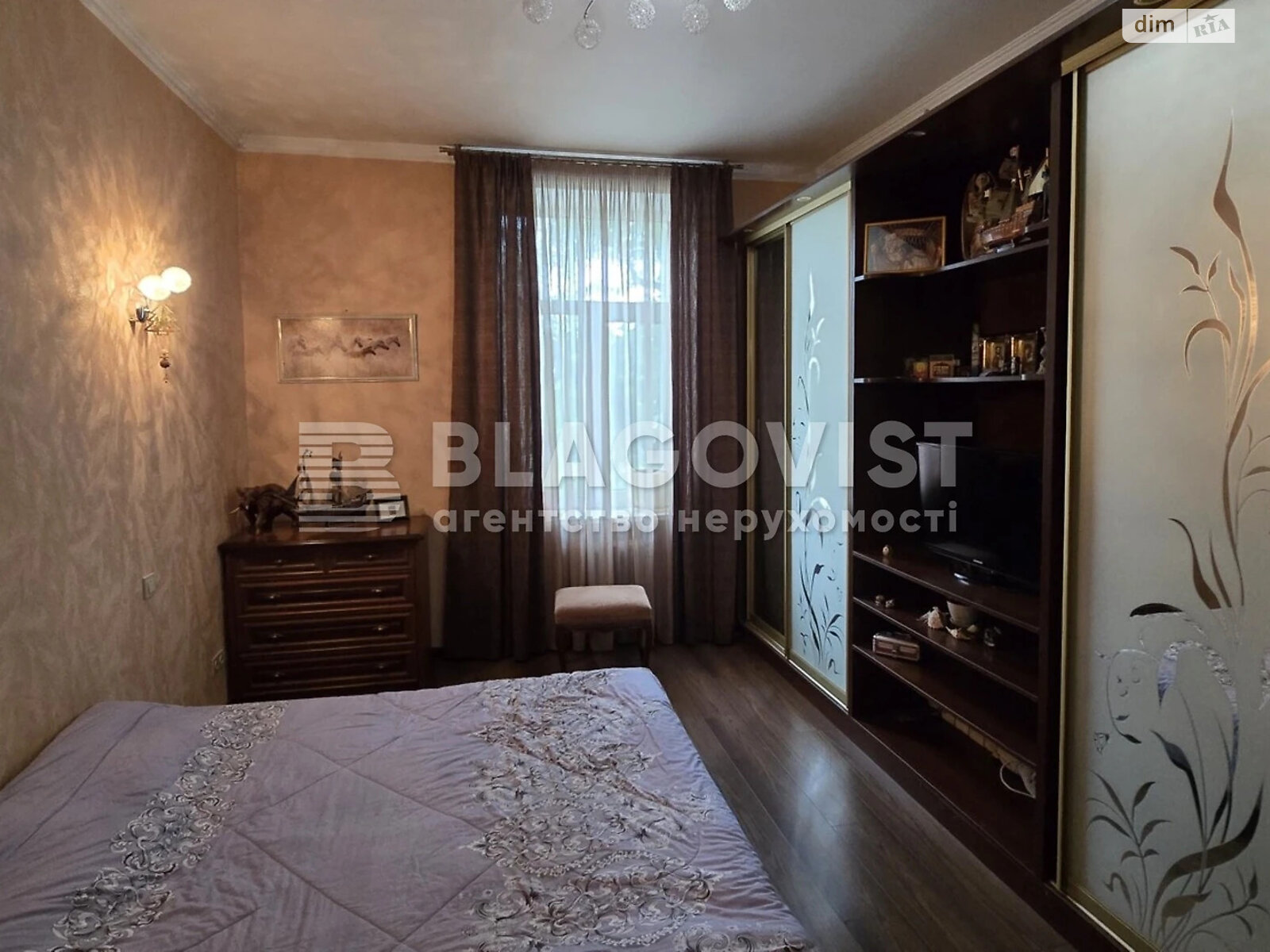 Продажа четырехкомнатной квартиры в Киеве, на ул. Большая Васильковская 42, район Печерский фото 1