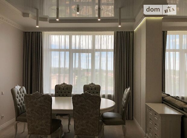Продажа пятикомнатной квартиры в Киеве, на ул. Драгомирова, район Печерский фото 1 Продажа пятикомнатной квартиры в Киеве, на ул. Драгомирова, район Печерский фото 1