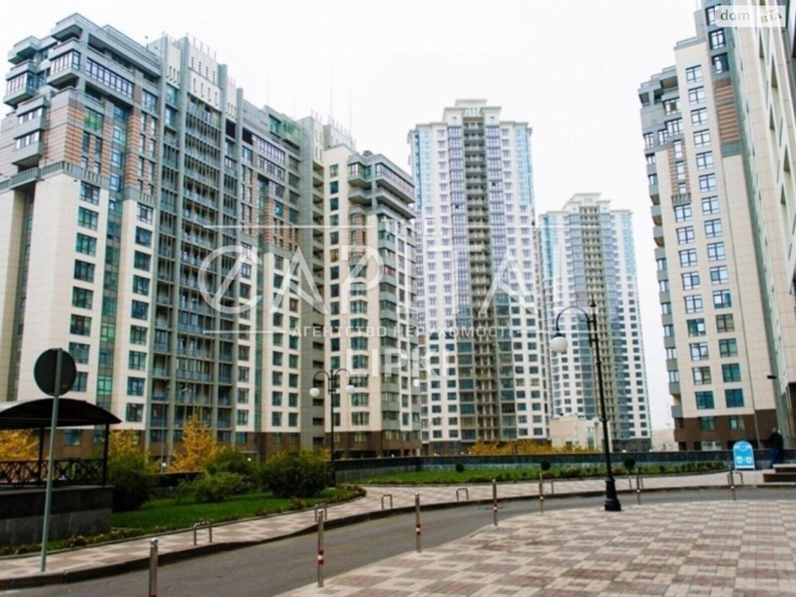 Продаж чотирикімнатної квартири в Києві, на вул. Андрія Верхогляда 70, район Печерський фото 1 Продаж чотирикімнатної квартири в Києві, на вул. Андрія Верхогляда 70, район Печерський фото 1