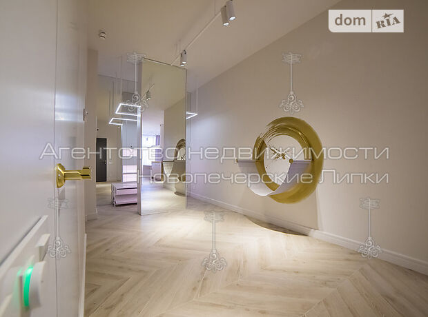 Продажа трехкомнатной квартиры в Киеве, на ул. Драгомирова 17 район Печерский фото 1 Продажа трехкомнатной квартиры в Киеве, на ул. Драгомирова 17 район Печерский фото 1