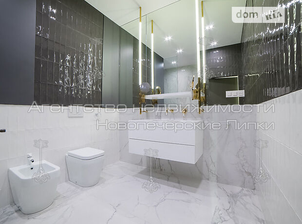 Продажа трехкомнатной квартиры в Киеве, на ул. Драгомирова 17 район Печерский фото 1 Продажа трехкомнатной квартиры в Киеве, на ул. Драгомирова 17 район Печерский фото 1