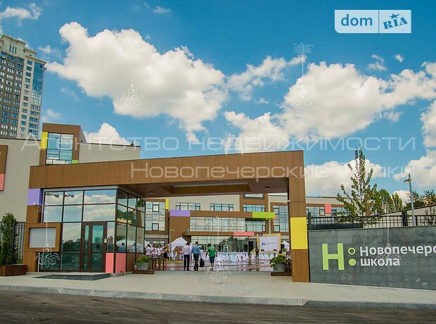 Продажа однокомнатной квартиры в Киеве, на ул. Драгомирова 17 район Печерский фото 1 Продажа однокомнатной квартиры в Киеве, на ул. Драгомирова 17 район Печерский фото 1