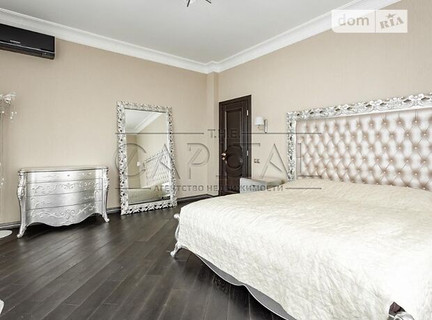 Продажа трехкомнатной квартиры в Киеве, на ул. Драгомирова 9, район Печерский фото 1 Продажа трехкомнатной квартиры в Киеве, на ул. Драгомирова 9, район Печерский фото 1