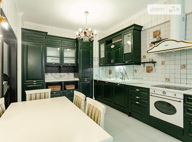 Продажа трехкомнатной квартиры в Киеве, на ул. Драгомирова 9, район Печерский фото 1 Продажа трехкомнатной квартиры в Киеве, на ул. Драгомирова 9, район Печерский фото 1