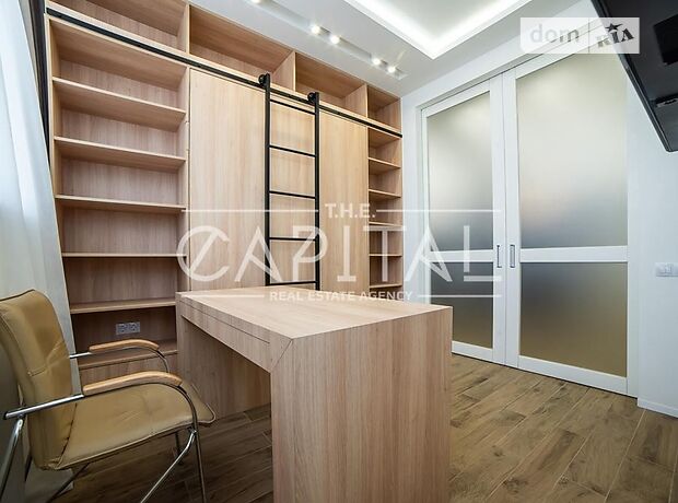 Продажа трехкомнатной квартиры в Киеве, на ул. Драгомирова 2а, район Печерский фото 1 Продажа трехкомнатной квартиры в Киеве, на ул. Драгомирова 2а, район Печерский фото 1