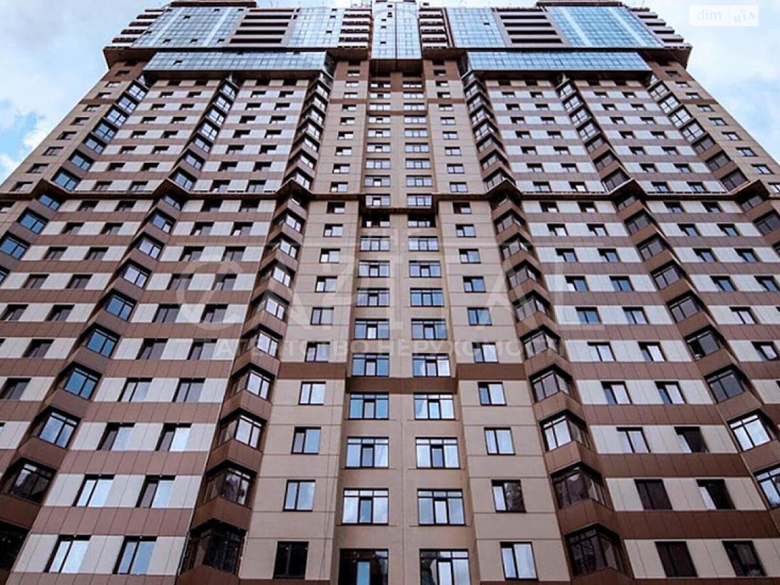 Продаж трикімнатної квартири в Києві, на вул. Андрія Верхогляда, район Печерський фото 1