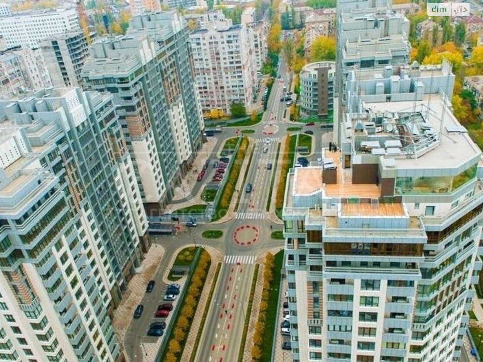 Продажа четырехкомнатной квартиры в Киеве, на ул. Андрея Верхогляда, район Печерский фото 1 Продажа четырехкомнатной квартиры в Киеве, на ул. Андрея Верхогляда, район Печерский фото 1