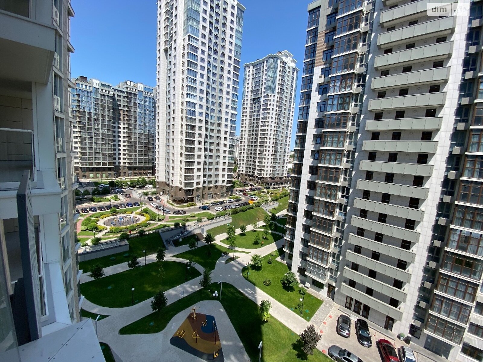 Продажа трехкомнатной квартиры в Киеве, на ул. Андрея Верхогляда 17Б, район Печерский фото 1 Продажа трехкомнатной квартиры в Киеве, на ул. Андрея Верхогляда 17Б, район Печерский фото 1