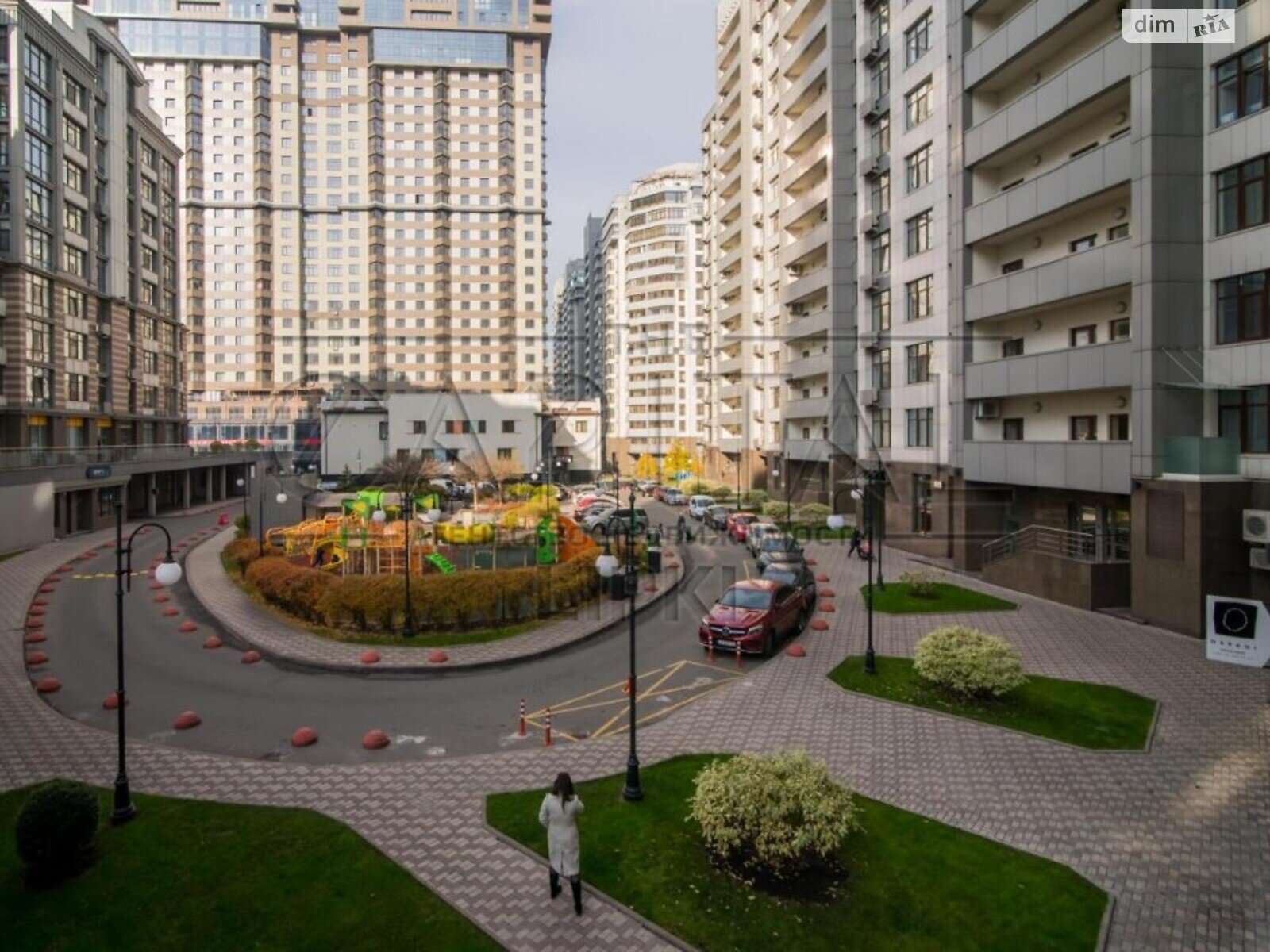 Продаж трикімнатної квартири в Києві, на вул. Андрія Верхогляда, район Печерський фото 1 Продаж трикімнатної квартири в Києві, на вул. Андрія Верхогляда, район Печерський фото 1