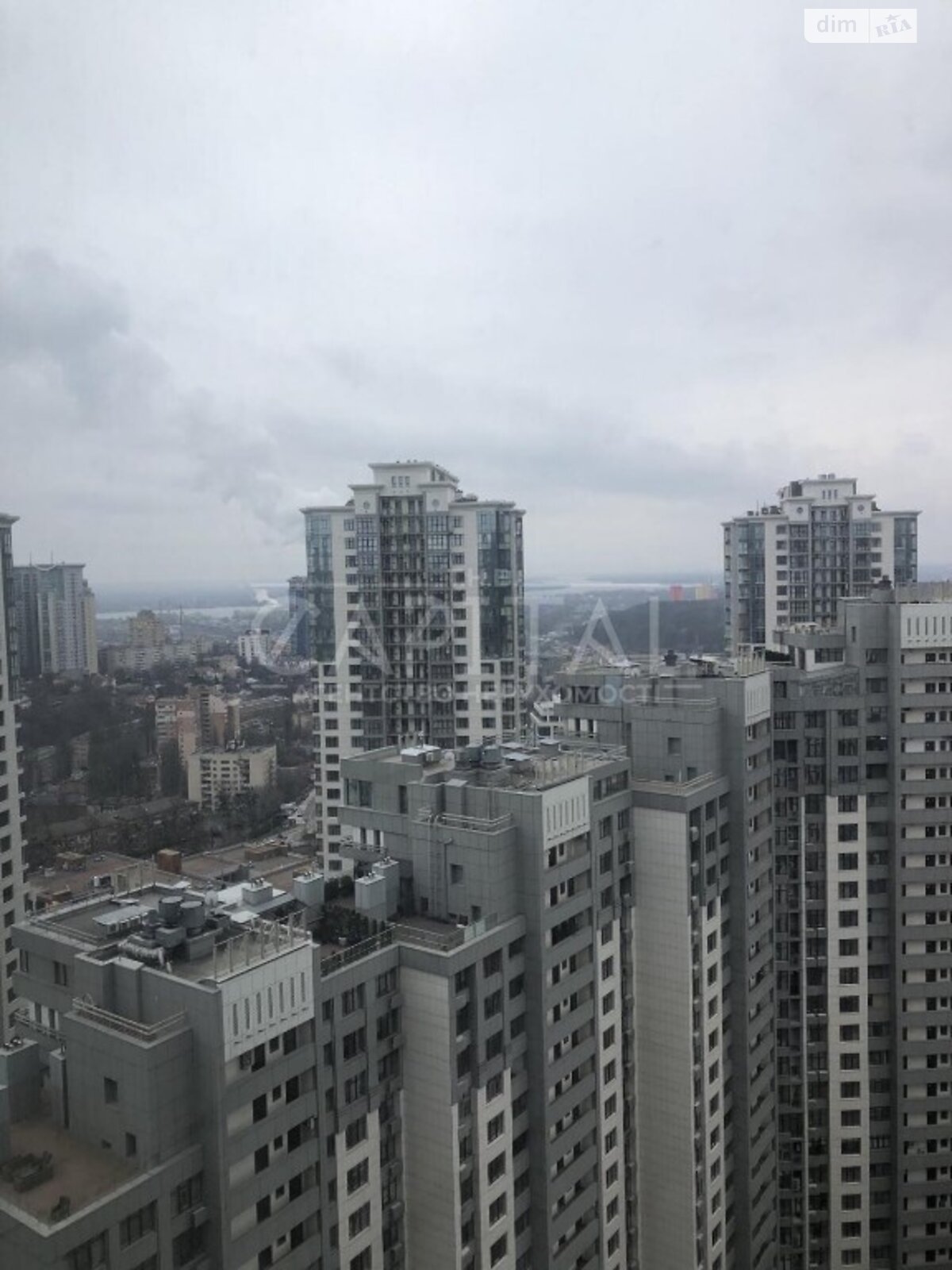 Продаж трикімнатної квартири в Києві, на вул. Андрія Верхогляда, район Печерський фото 1 Продаж трикімнатної квартири в Києві, на вул. Андрія Верхогляда, район Печерський фото 1