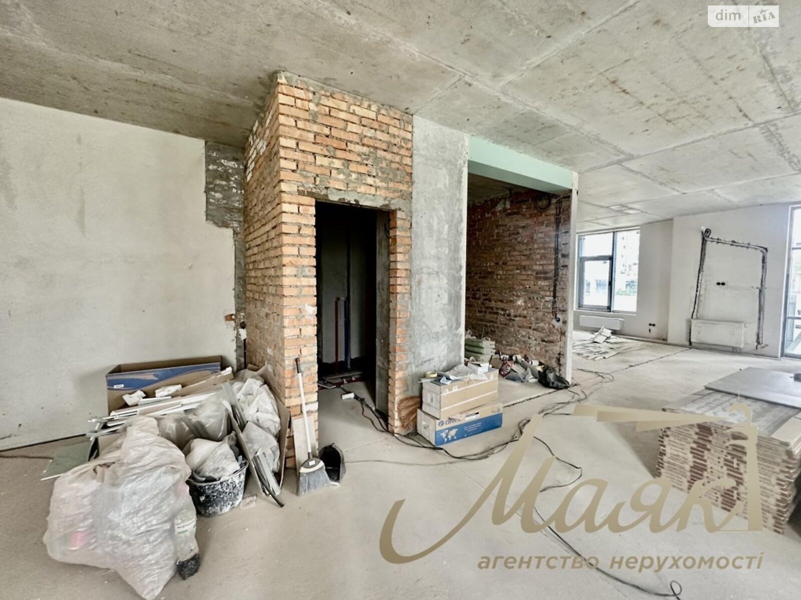 Продаж трикімнатної квартири в Києві, на вул. Андрія Верхогляда 19А, район Печерський фото 1 Продаж трикімнатної квартири в Києві, на вул. Андрія Верхогляда 19А, район Печерський фото 1