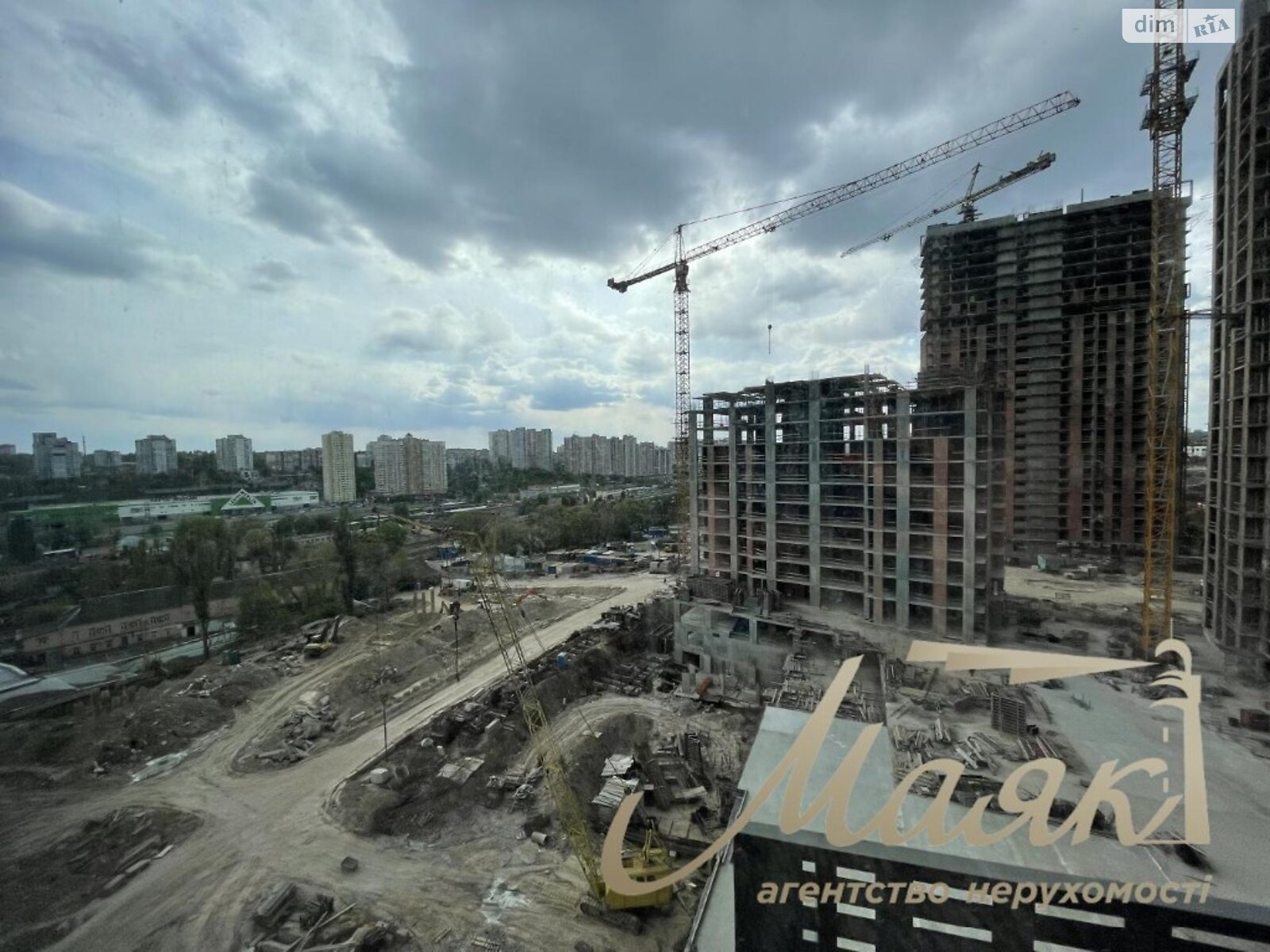 Продажа однокомнатной квартиры в Киеве, на ул. Андрея Верхогляда 19Б, район Печерский фото 1 Продажа однокомнатной квартиры в Киеве, на ул. Андрея Верхогляда 19Б, район Печерский фото 1