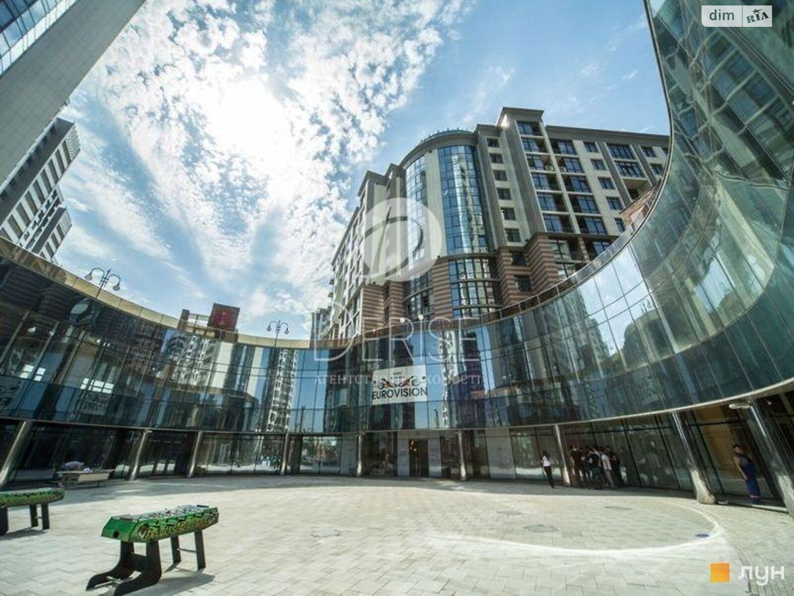 Продаж чотирикімнатної квартири в Києві, на вул. Андрія Верхогляда, район Печерський фото 1 Продаж чотирикімнатної квартири в Києві, на вул. Андрія Верхогляда, район Печерський фото 1