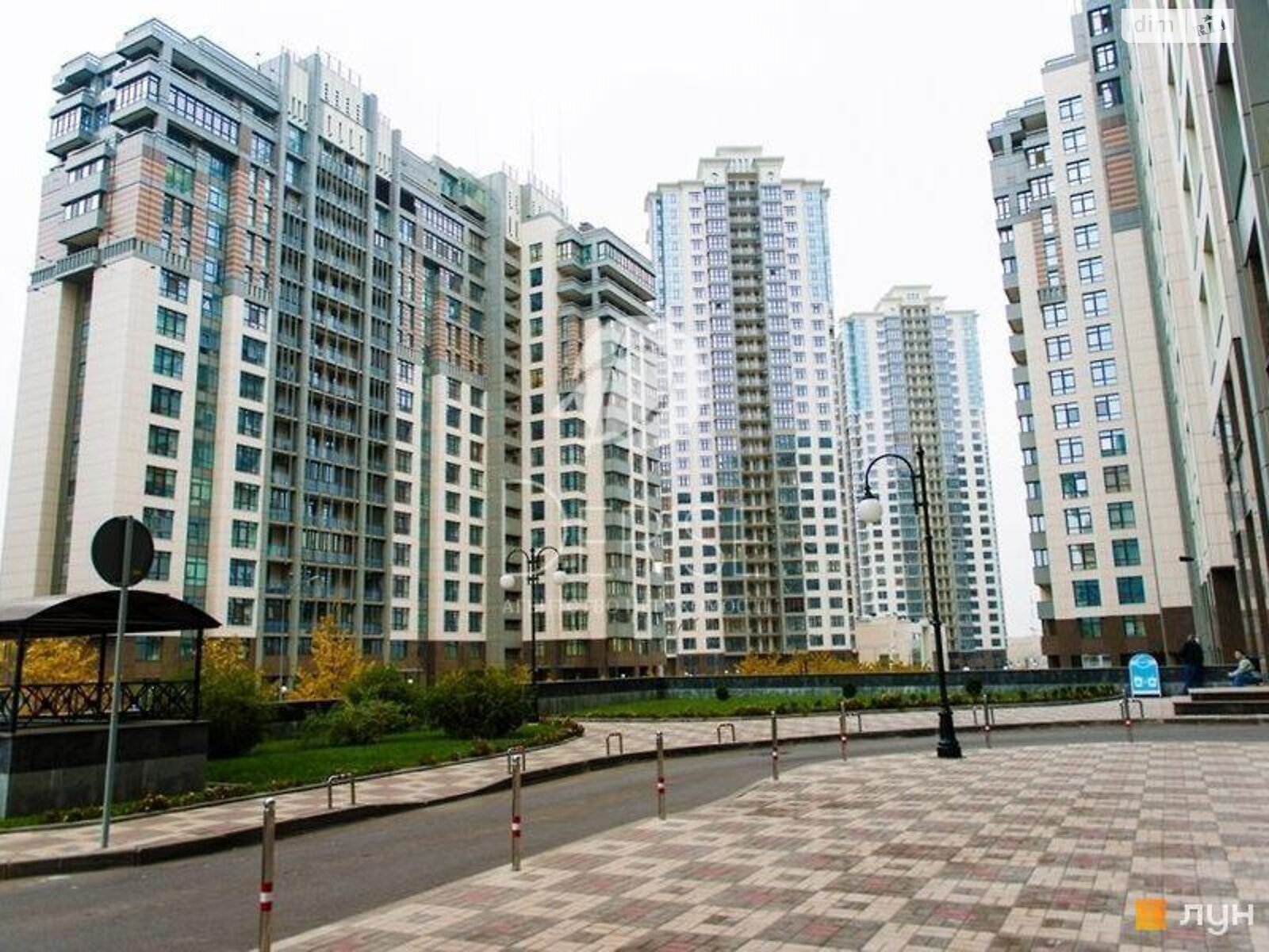 Продаж чотирикімнатної квартири в Києві, на вул. Андрія Верхогляда, район Печерський фото 1 Продаж чотирикімнатної квартири в Києві, на вул. Андрія Верхогляда, район Печерський фото 1