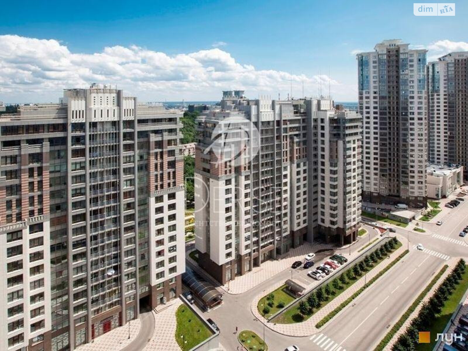 Продаж чотирикімнатної квартири в Києві, на вул. Андрія Верхогляда, район Печерський фото 1 Продаж чотирикімнатної квартири в Києві, на вул. Андрія Верхогляда, район Печерський фото 1