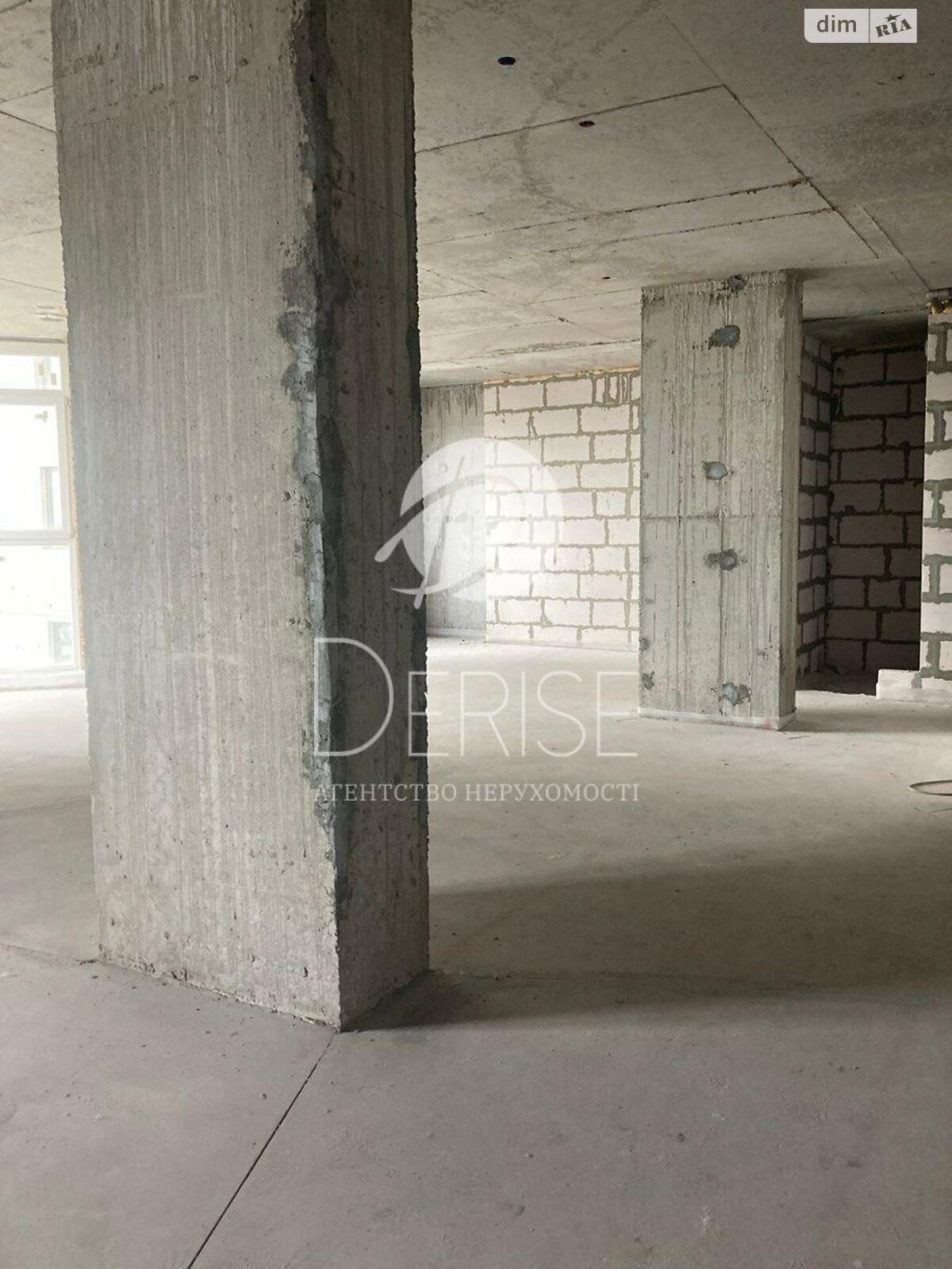 Продаж трикімнатної квартири в Києві, на вул. Андрія Верхогляда 14А, район Печерський фото 1 Продаж трикімнатної квартири в Києві, на вул. Андрія Верхогляда 14А, район Печерський фото 1