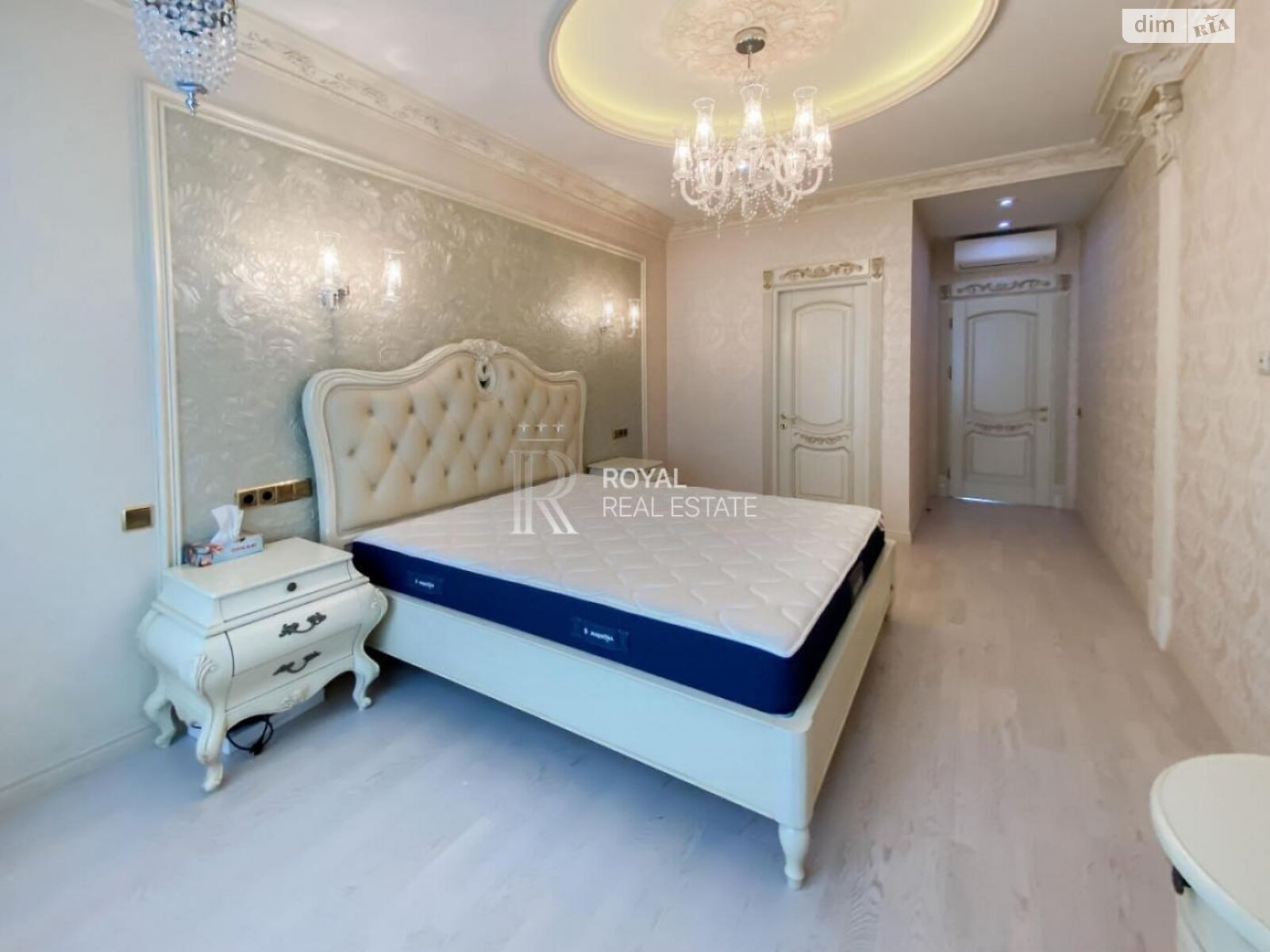 Продаж трикімнатної квартири в Києві, на вул. Андрія Верхогляда 1-20А, район Печерський фото 1 Продаж трикімнатної квартири в Києві, на вул. Андрія Верхогляда 1-20А, район Печерський фото 1