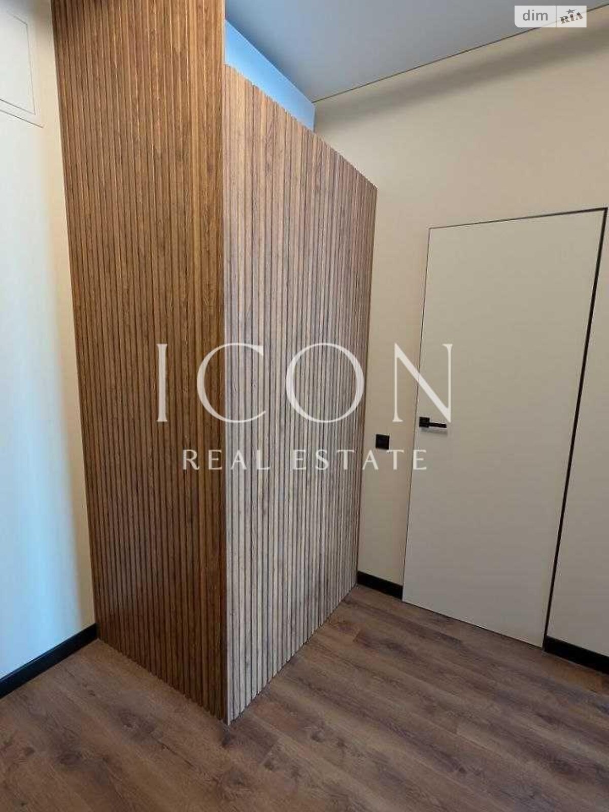 Продаж однокімнатної квартири в Києві, на вул. Андрія Верхогляда 4Б, район Печерський фото 1 Продаж однокімнатної квартири в Києві, на вул. Андрія Верхогляда 4Б, район Печерський фото 1