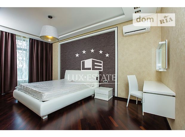 Продажа квартиры, 4 ком., Киев, р‑н. Печерский, ст.м. Дружбы народов, Драгомирова улица Продажа квартиры, 4 ком., Киев, р‑н. Печерский, ст.м. Дружбы народов, Драгомирова улица