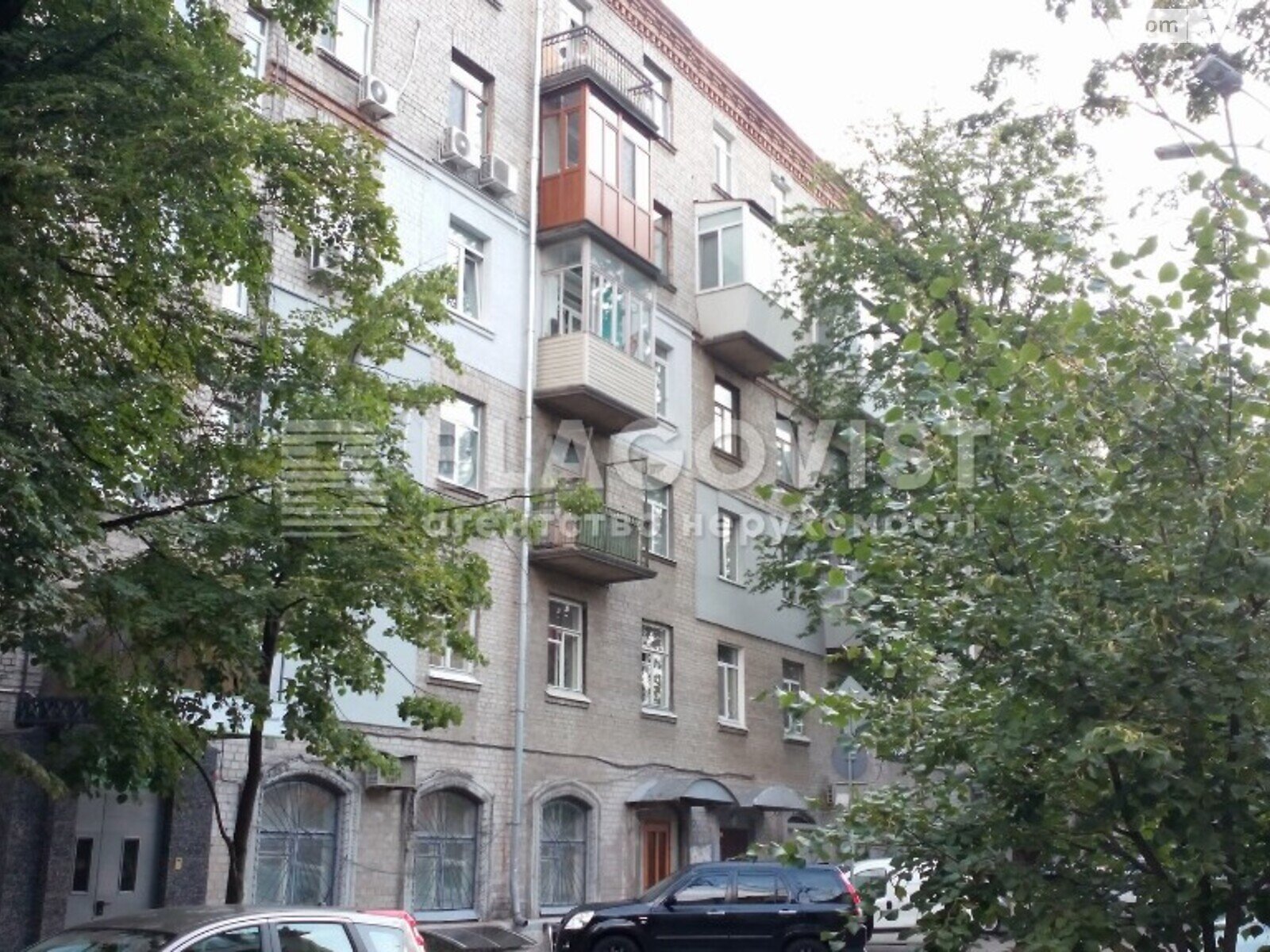 Продажа двухкомнатной квартиры в Киеве, на пер. Евгения Гуцало 3, район Печерский фото 1