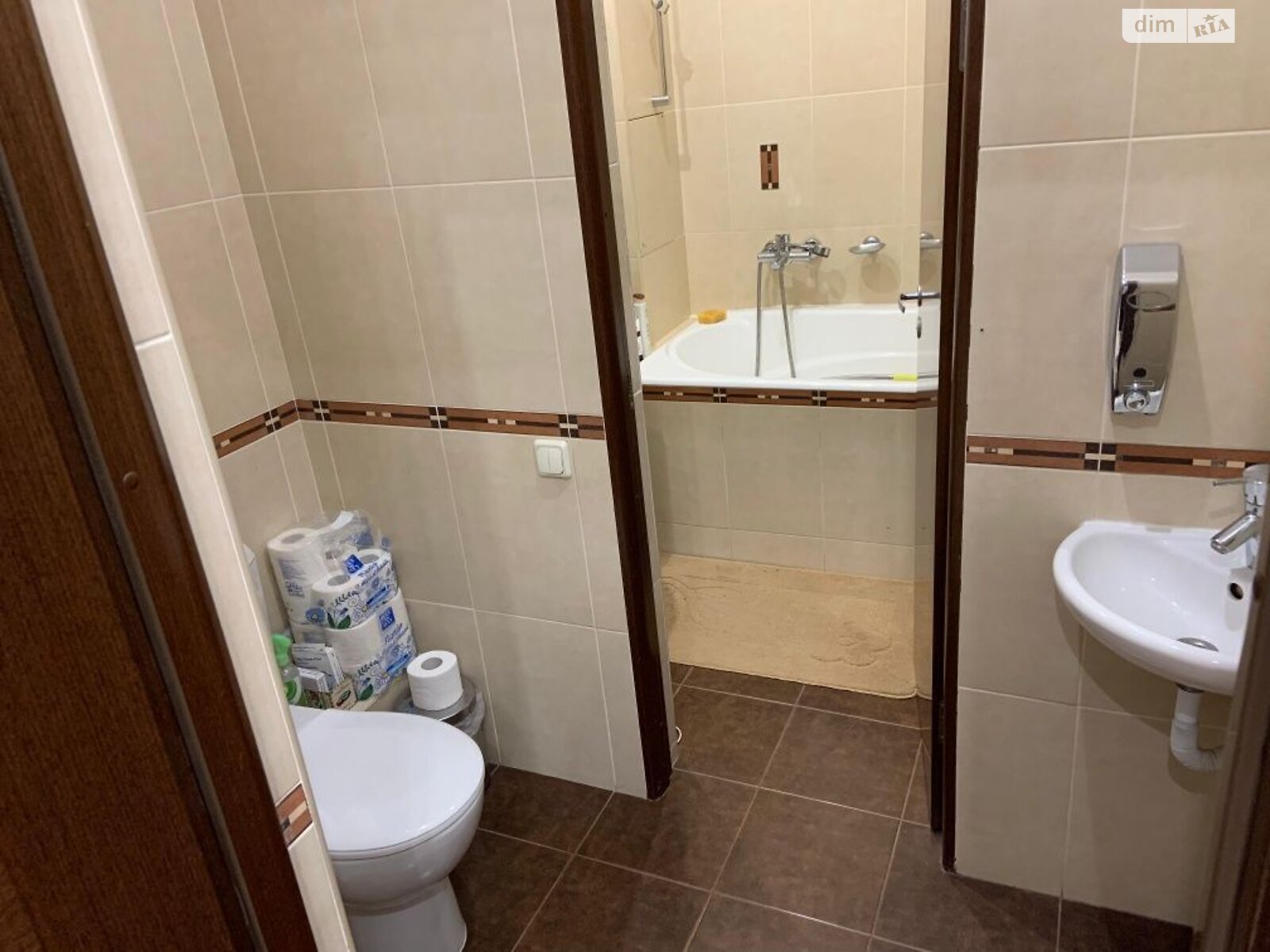 Продажа двухкомнатной квартиры в Киеве, на ул. Гусовского 15, район Печерский фото 1 Продажа двухкомнатной квартиры в Киеве, на ул. Гусовского 15, район Печерский фото 1