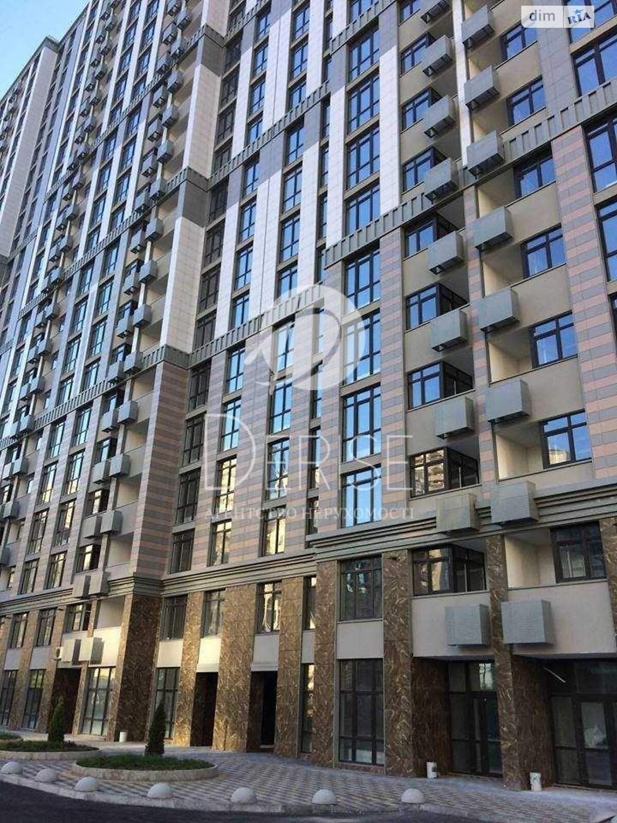 Продаж трикімнатної квартири в Києві, на вул. Кахи Бендукідзе 2, район Печерський фото 1 Продаж трикімнатної квартири в Києві, на вул. Кахи Бендукідзе 2, район Печерський фото 1